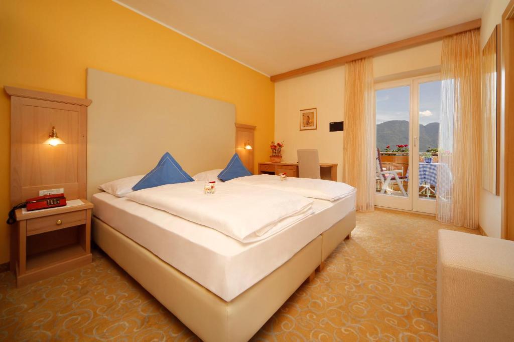 Hotel Ultenerhof Lagundo Esterno foto
